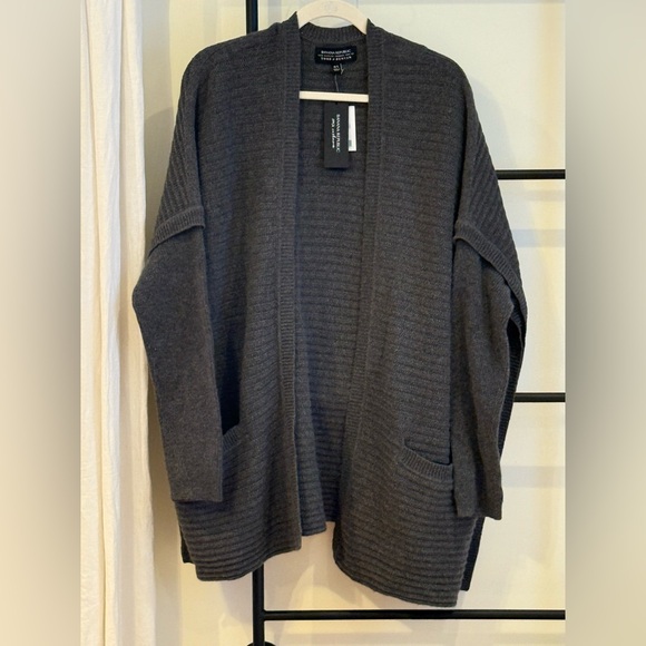 Banana Republic Charcoal Todd Duncan Cashmere Cardigan Sweater - Picture 1 of 9